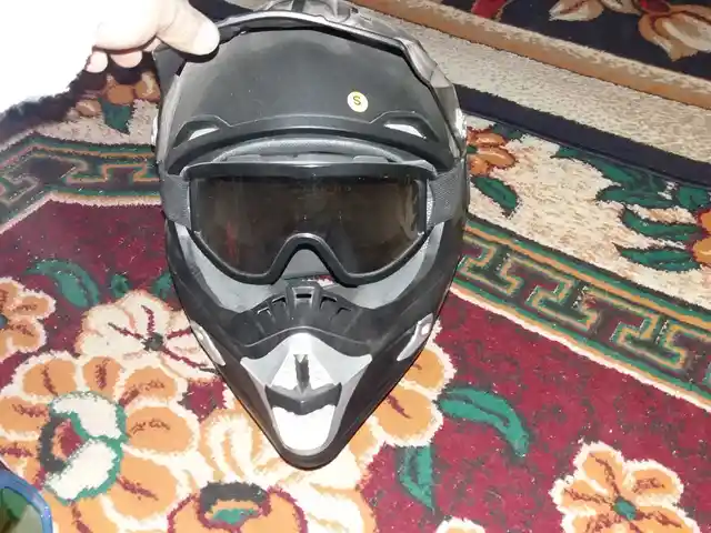 Шлем, Душанбе