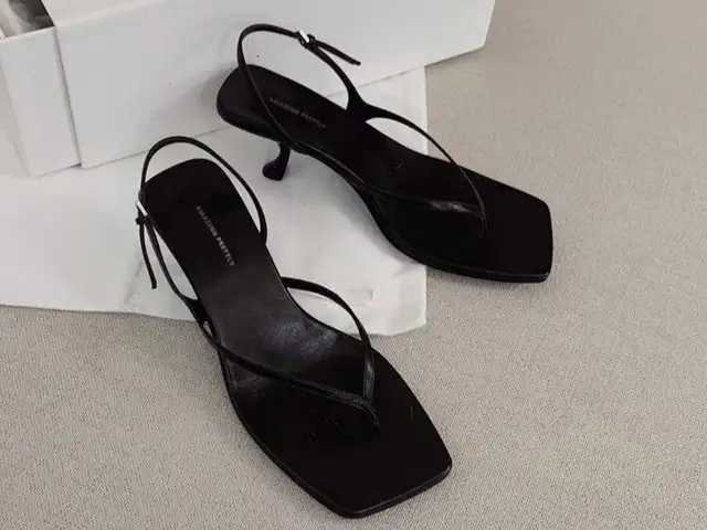 Босоножки, Душанбе