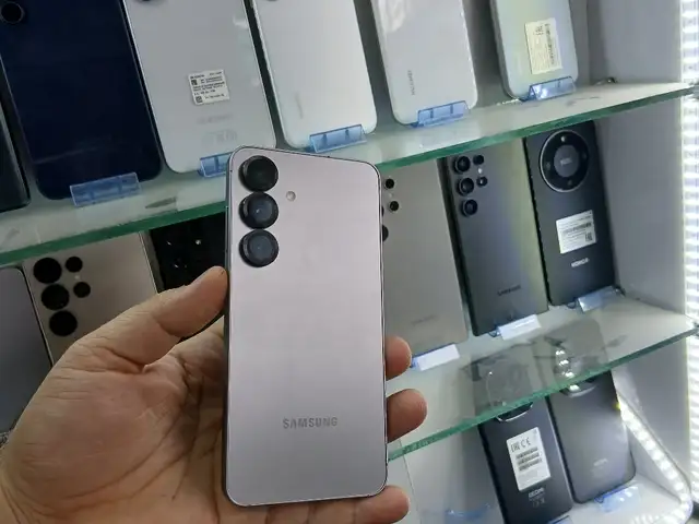 Samsung Galaxy S25, Бохтар (Курган-Тюбе)