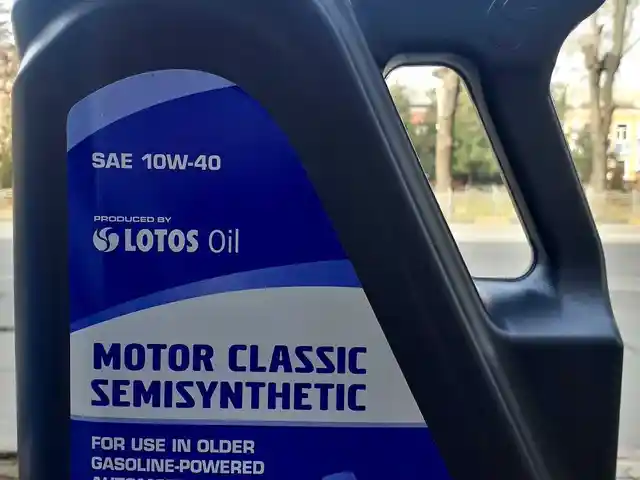 Масло Lotos 10w40 5л, Душанбе