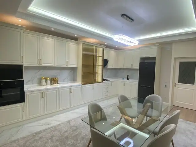 4-комн. квартира, 4 этаж, 225 м², 20мкр, Хуҷанд - 10