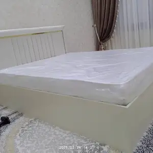 Кровать двуспальная, Душанбе