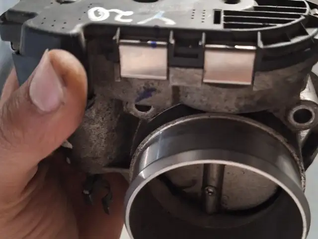 Заслонка на Hyundai Sonata, Худжанд
