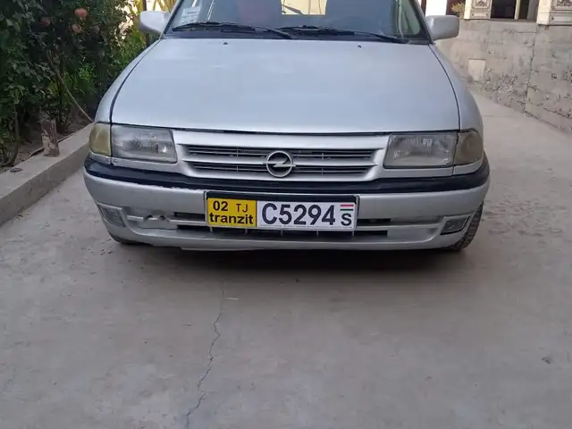 Opel Astra F