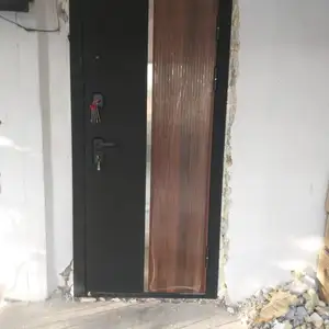 Входная дверь, Душанбе