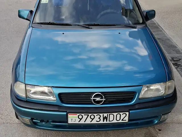 Opel Astra F