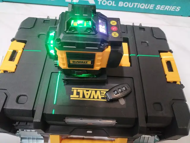 Лазерный уровень нивелир DeWALT, Душанбе