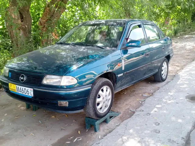 Opel Astra F