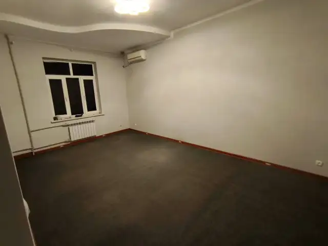 3-этажный, 9 комнатный дом, 350 м², Шохмансур, Душанбе - 12