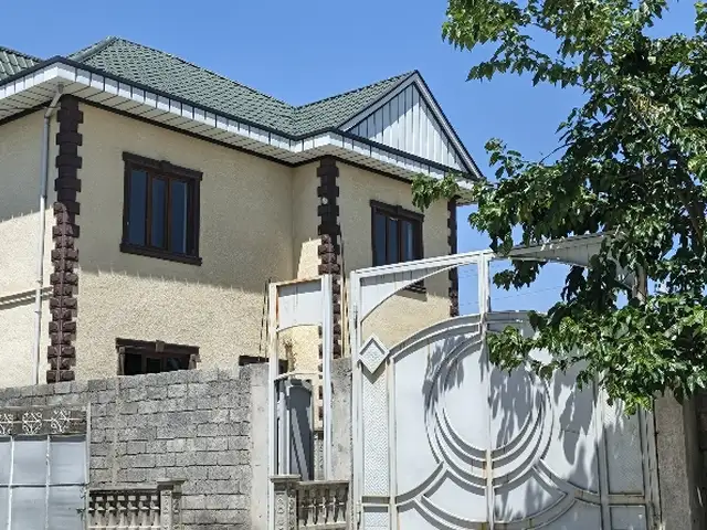 2 этажн. 6-комн. дом, 3 сотки, Чоряккорон, Душанбе