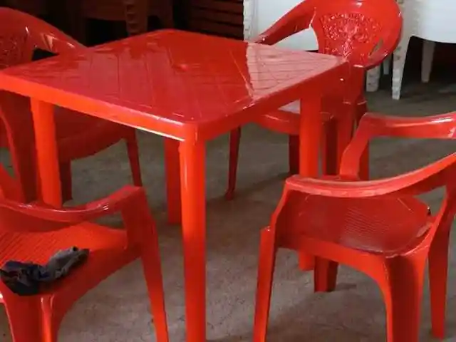 Стол со стульями, Душанбе