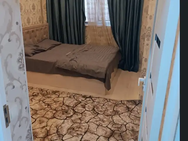 1-комн. квартира, Цокольный этаж, 48 м², 18 мкр, Худжанд