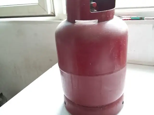 Газовый баллон, Бохтар (Курғон-Теппа)