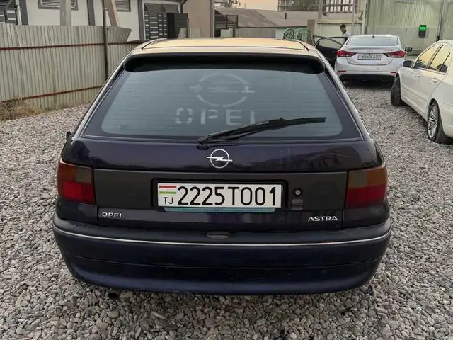 Opel Astra F