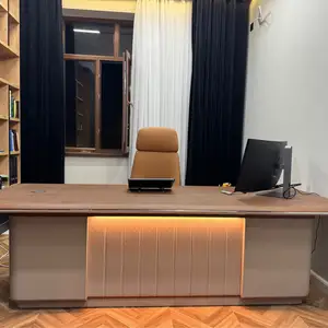 Стол для руководителя, Душанбе