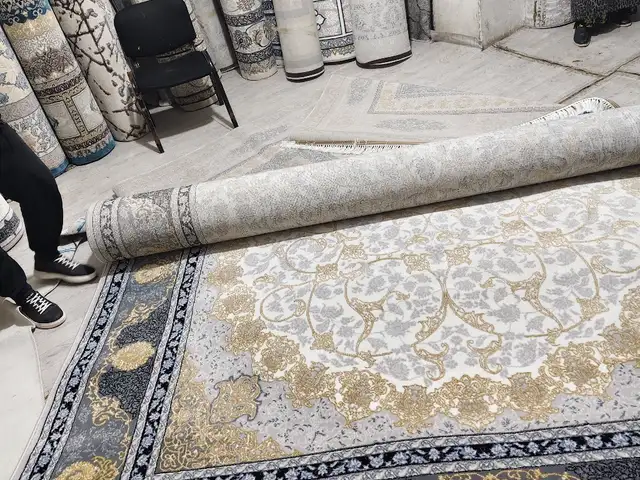 колин, Душанбе