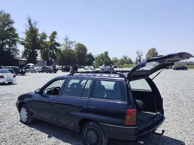 Opel Astra F