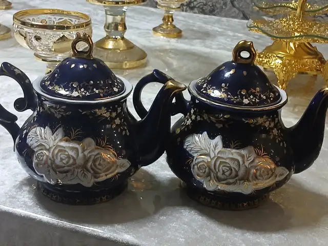 Чайники, Турсунзаде
