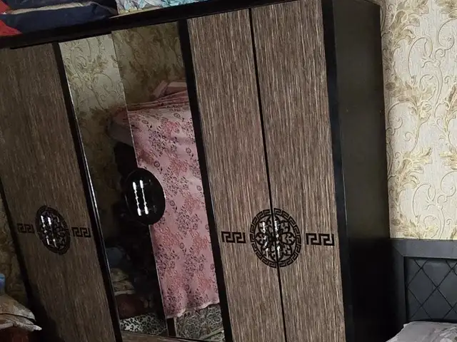 Шкаф, Хуҷанд