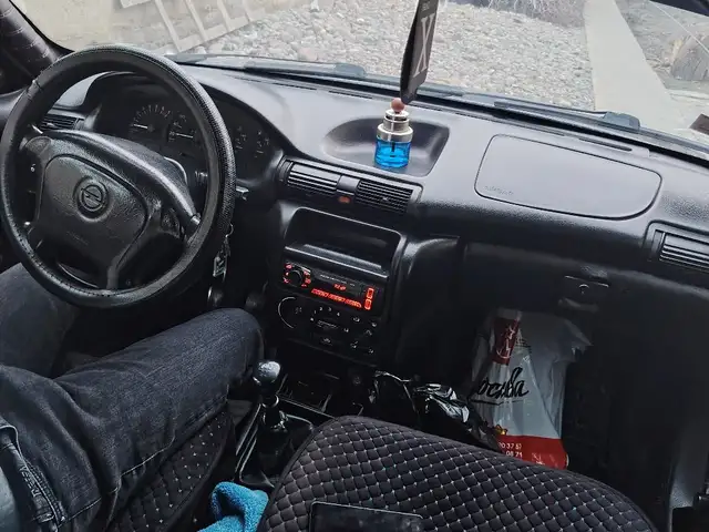 Opel Astra F