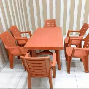 Стол и стулья, Душанбе