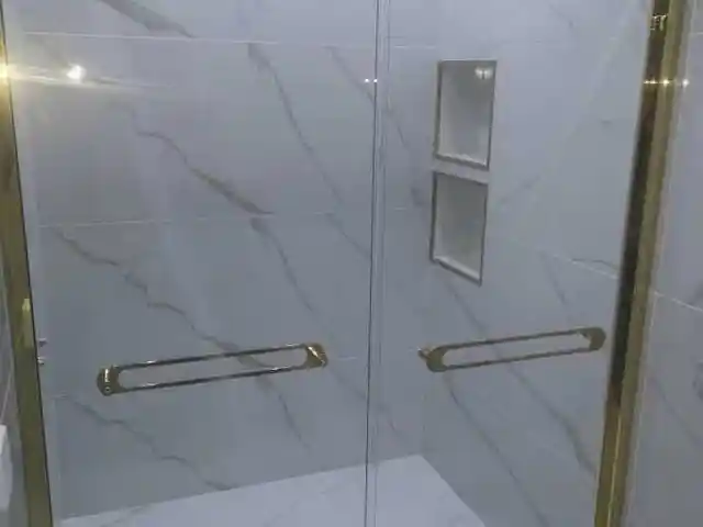 Душевая кабина, Душанбе