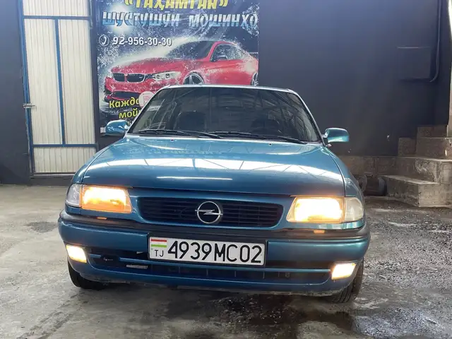 Opel Astra F