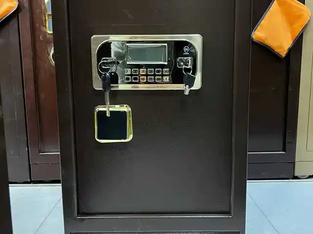 Сейф 60evs, Душанбе