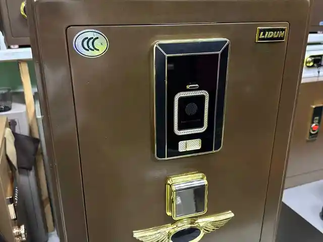 Сейф 60 Lidun, Душанбе