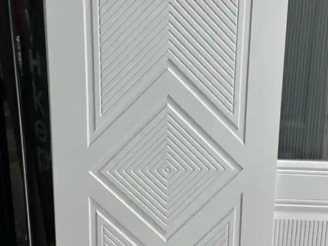 Дверь Эмаль, Душанбе