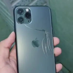 Apple iPhone 11 Pro, 64 gb, Midnight Green, Худжанд