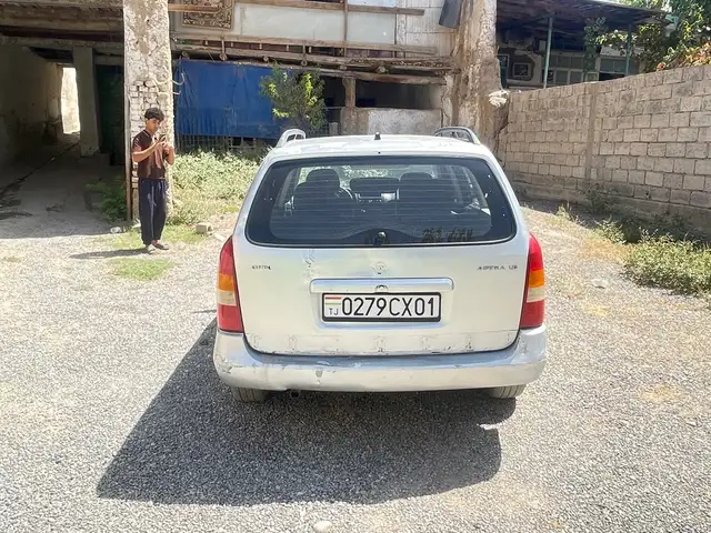 Opel Astra J