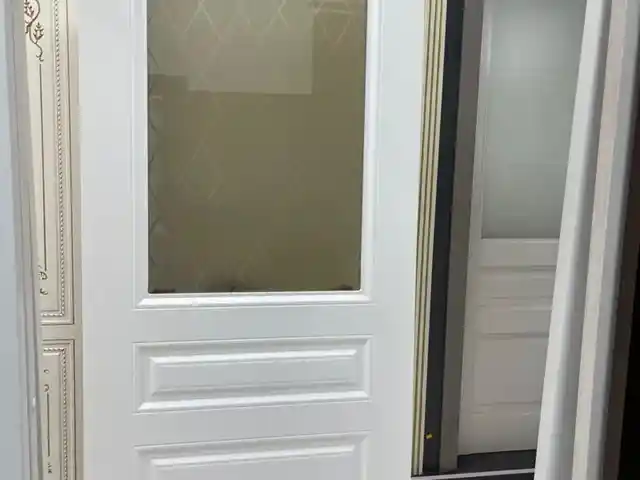 Дверь, Душанбе
