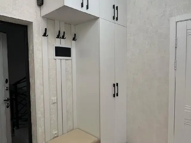 Шкаф для прихожей, Душанбе