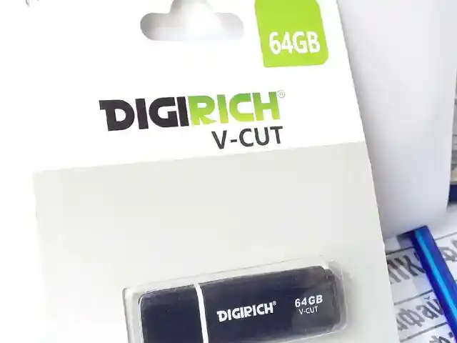 USB-флешка 64Gb, Душанбе