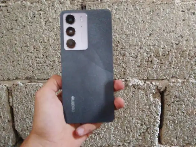 Realme С75, Ваҳдат