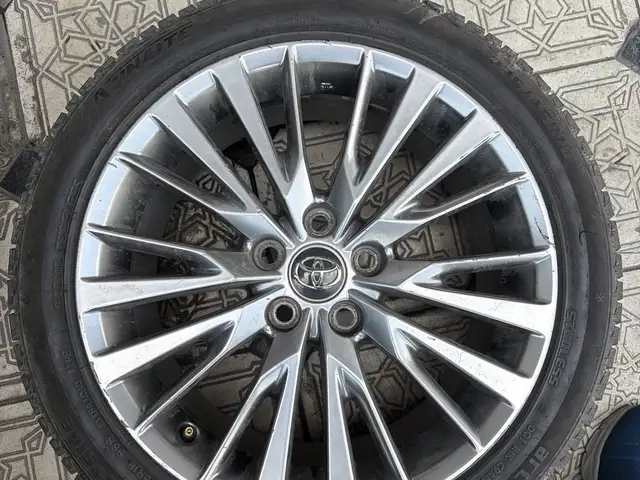 Диски и шины R18 Tоyota, Душанбе