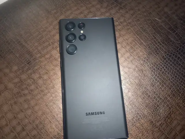 Samsung Galaxy S22 Ultra, Хуҷанд