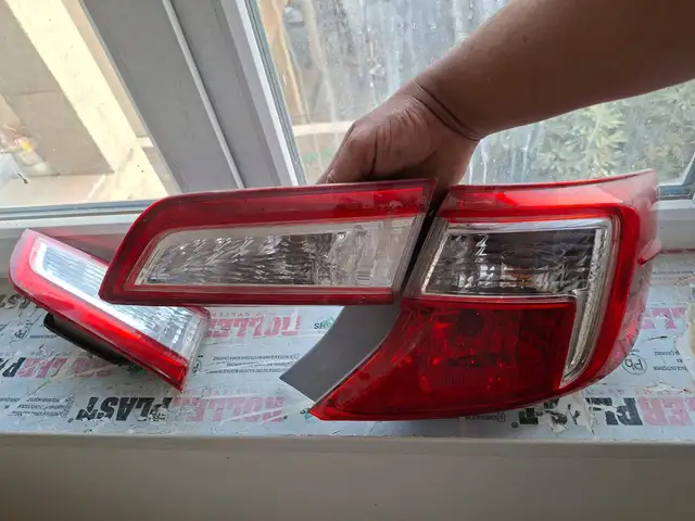 Задние фары от Toyota Camry, Душанбе