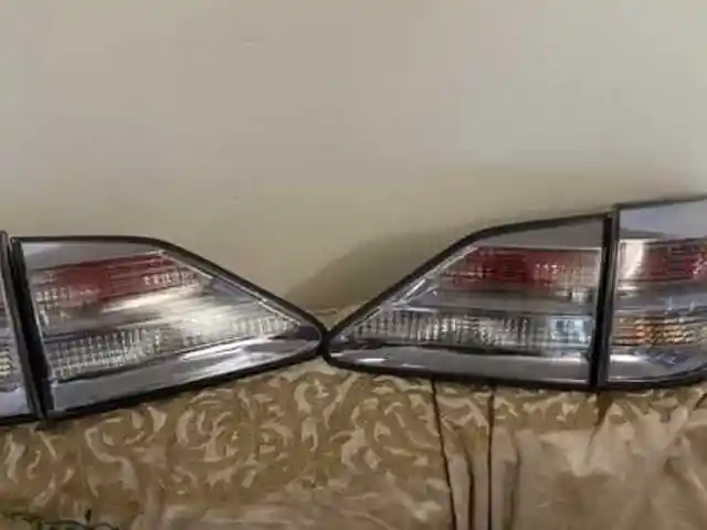 Задние стоп фары на Lexus RX2010-2012, Душанбе