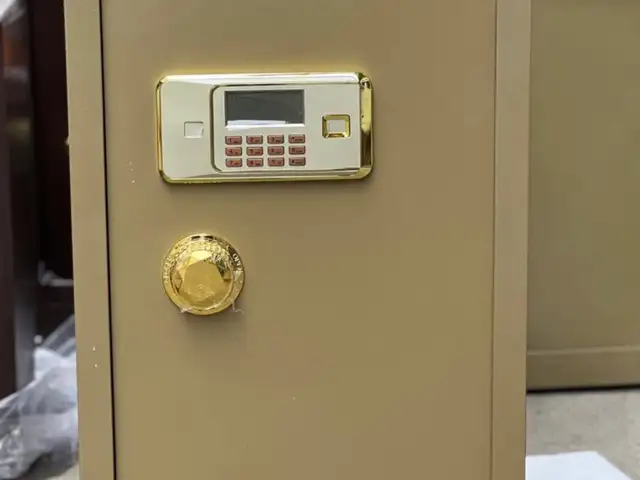 Сейф 80 vz, Душанбе