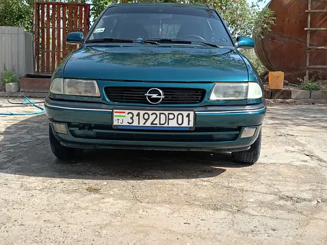 Opel Astra F