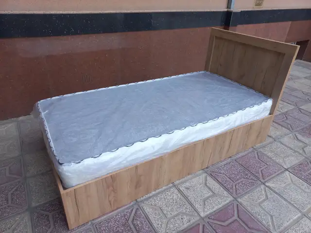 Кровать, Хуҷанд