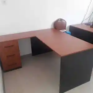 Стол угловой для офиса, Душанбе