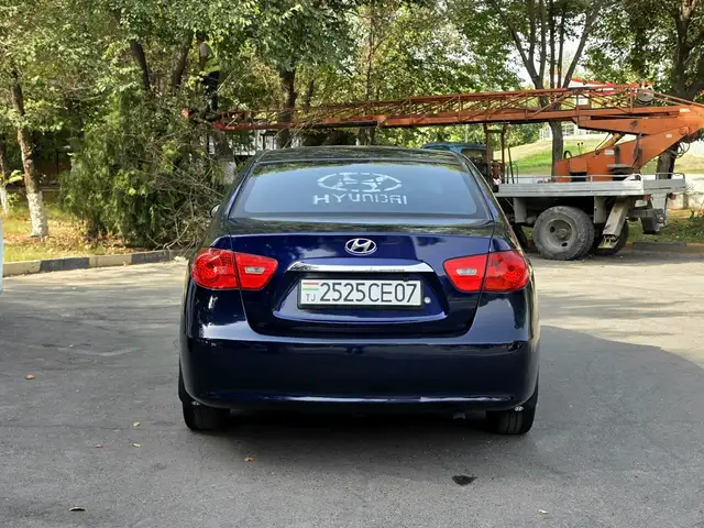 Hyundai Elantra, 2010, Турсунзода - 5