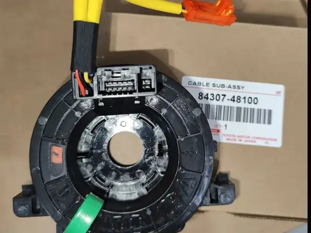 Шлейф подрулевой Lexus RX350, RX450h, 2010-2022, Душанбе