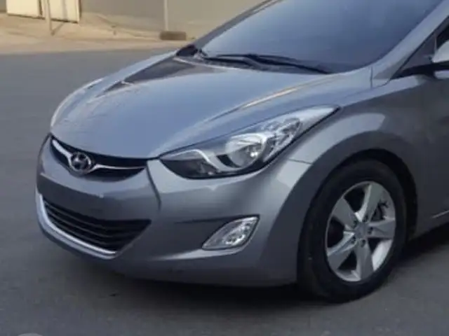 Бампер Hyundai Avante 2011-2014, Душанбе