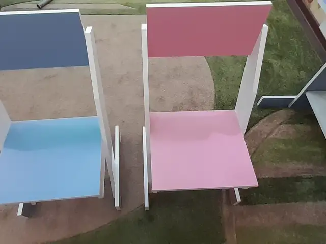 Детская парта, Турсунзаде