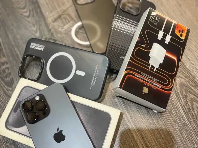 Apple iPhone 15 Pro Max, 256 gb, Black Titanium, Худжанд