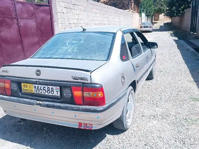 Opel Vectra A